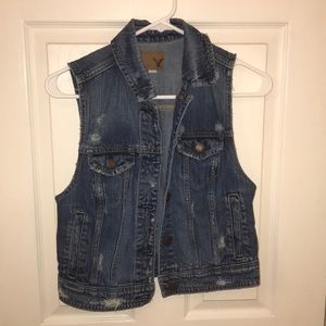 American Eagle jean vest